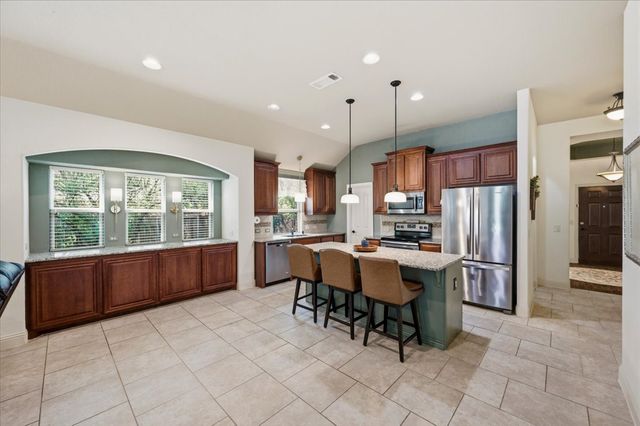 102 Briarstone Drive, Alvarado, TX 76009
