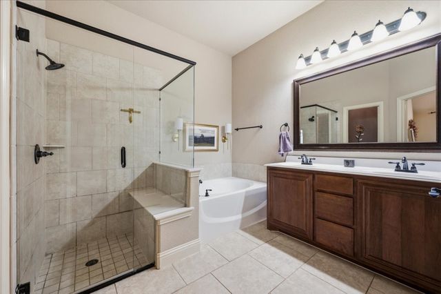 102 Briarstone Drive, Alvarado, TX 76009