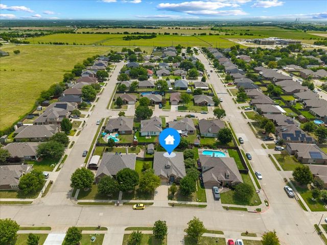 102 Briarstone Drive, Alvarado, TX 76009