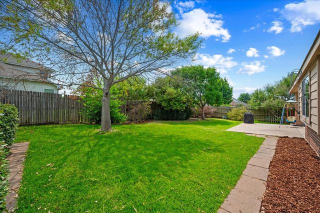 102 Briarstone Drive, Alvarado, TX 76009