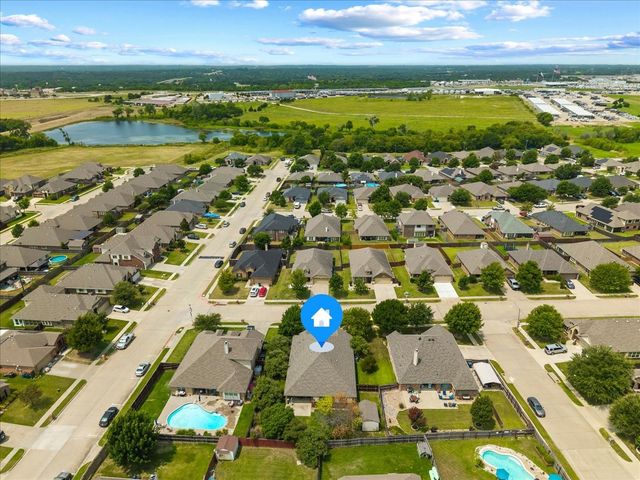102 Briarstone Drive, Alvarado, TX 76009