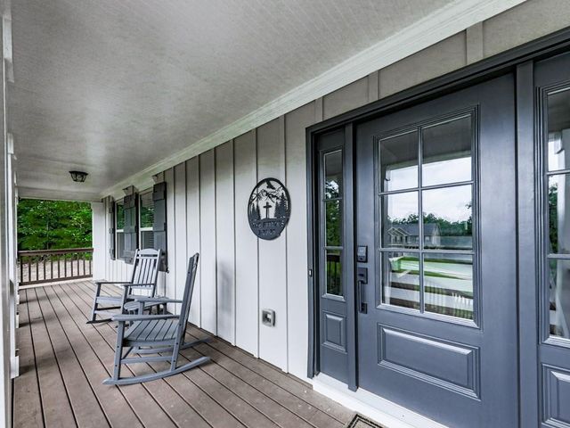 221 Woods Circle, Ball Ground, GA 30107