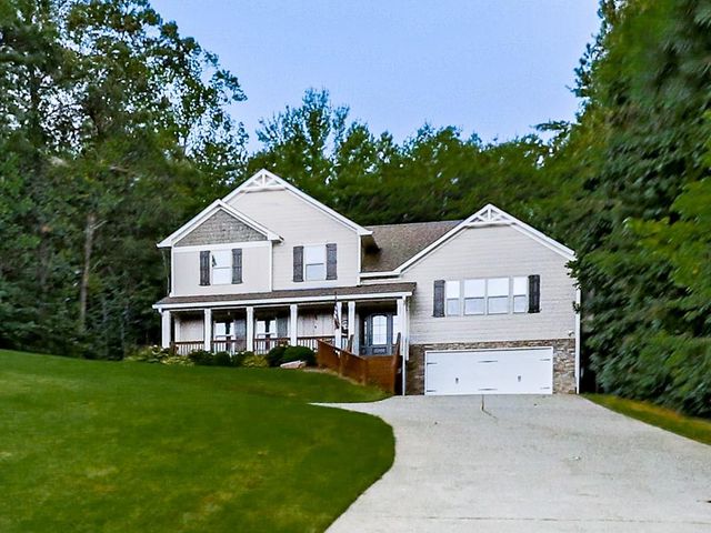 221 Woods Circle, Ball Ground, GA 30107