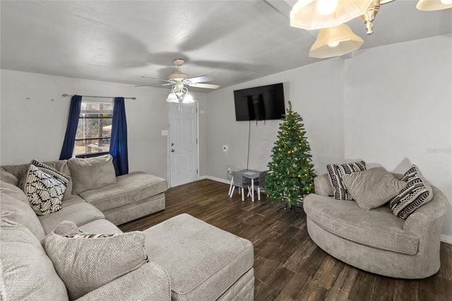 601 SW QUARRY CIRCLE, Fort White, FL 32038