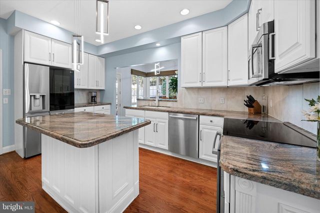 9 E ALDINE DR, Hockessin, DE 19707
