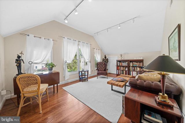 9 E ALDINE DR, Hockessin, DE 19707