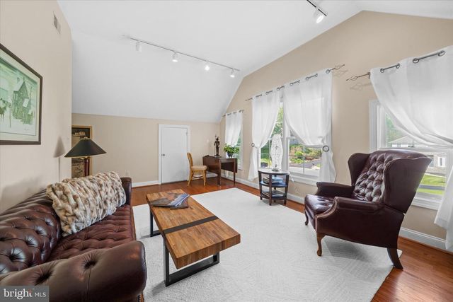 9 E ALDINE DR, Hockessin, DE 19707