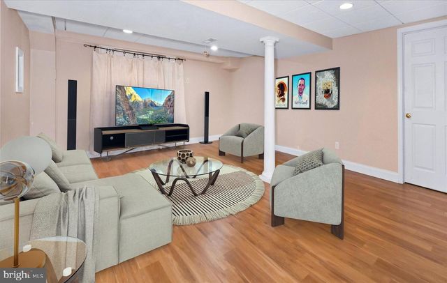 9 E ALDINE DR, Hockessin, DE 19707