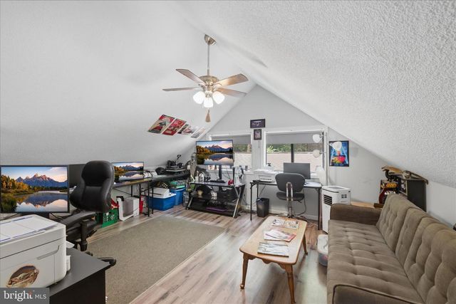 530 TECUMSEH TRL, Hedgesville, WV 25427