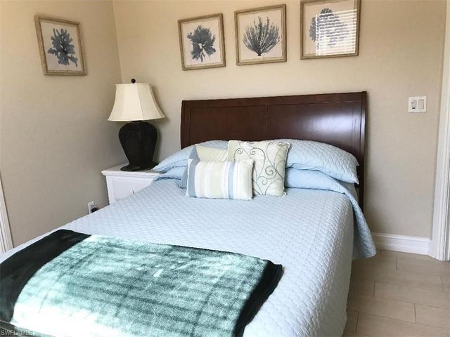 1624 SW 43rd LN, Cape Coral, FL 33914