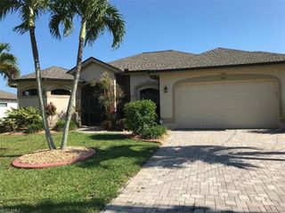 1624 SW 43rd LN, Cape Coral, FL 33914