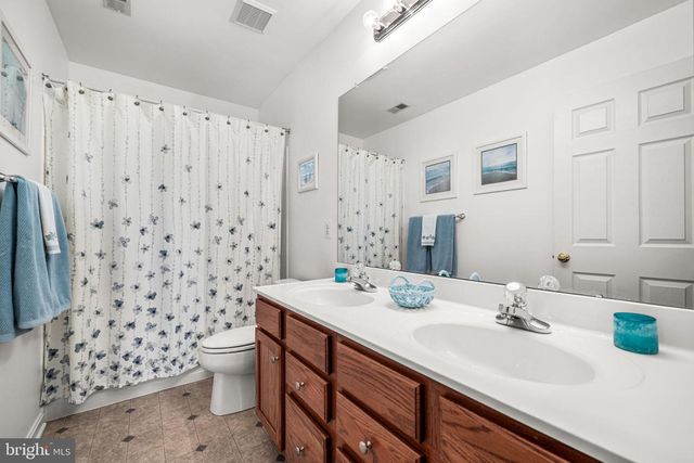 103 RIVERSIDE LN, Coatesville, PA 19320