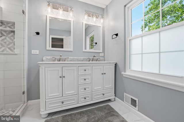 7601 CERVANTES CT, Springfield, VA 22153