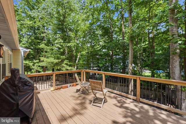 7601 CERVANTES CT, Springfield, VA 22153