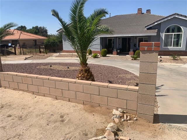 18346 Main, Hesperia, CA 92345