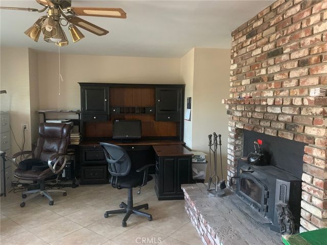 18346 Main, Hesperia, CA 92345