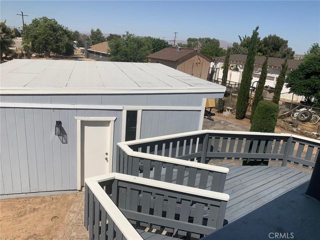 18346 Main, Hesperia, CA 92345