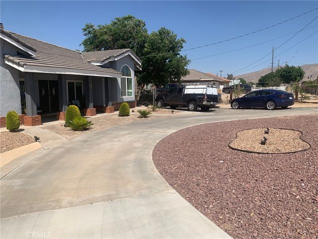 18346 Main, Hesperia, CA 92345