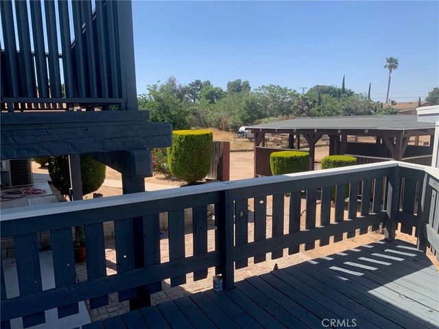 18346 Main, Hesperia, CA 92345