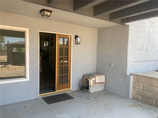 18346 Main, Hesperia, CA 92345