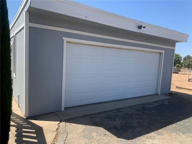 18346 Main, Hesperia, CA 92345