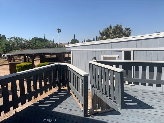 18346 Main, Hesperia, CA 92345