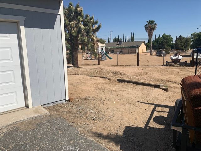 18346 Main, Hesperia, CA 92345