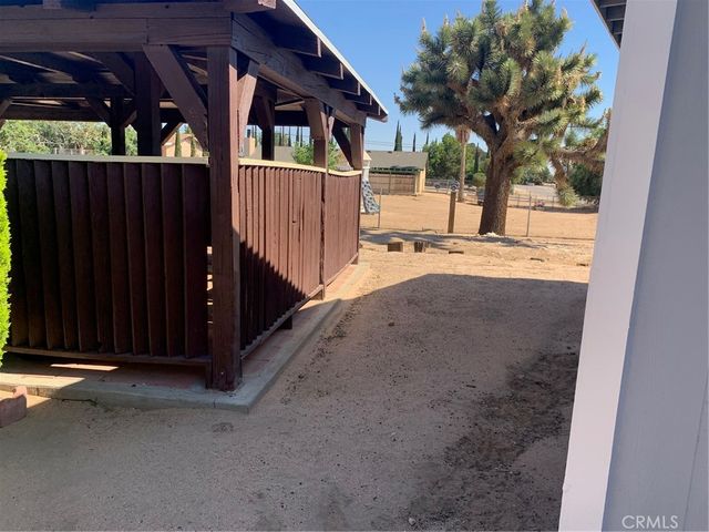 18346 Main, Hesperia, CA 92345