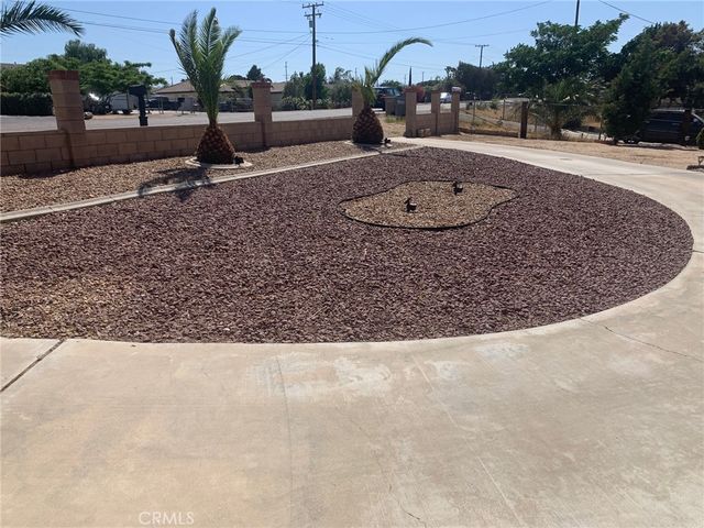 18346 Main, Hesperia, CA 92345