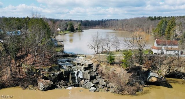 11495 Campfire Circle, Canfield, OH 44406