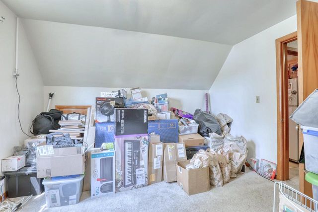 20060 W Greenfield AVENUE, Brookfield, WI 53045