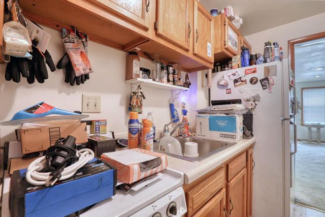 20060 W Greenfield AVENUE, Brookfield, WI 53045