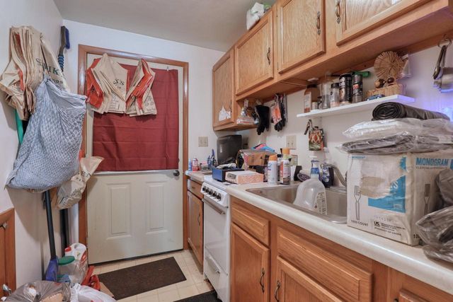 20060 W Greenfield AVENUE, Brookfield, WI 53045
