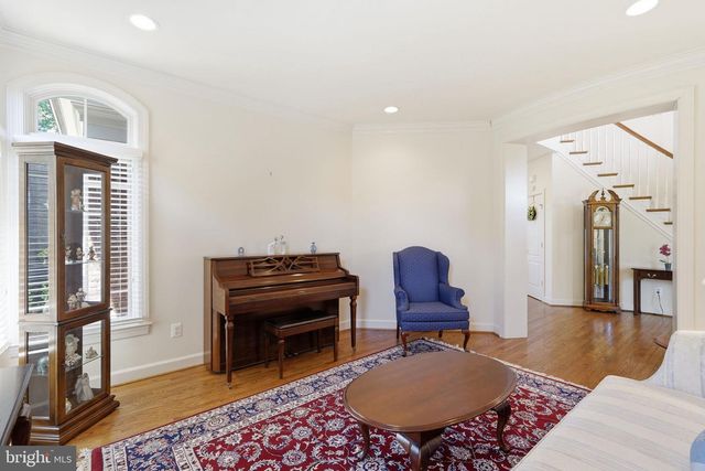 22974 LOIS LN, Brambleton, VA 20148