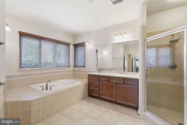 22974 LOIS LN, Brambleton, VA 20148