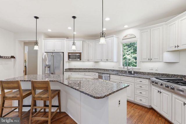 22974 LOIS LN, Brambleton, VA 20148