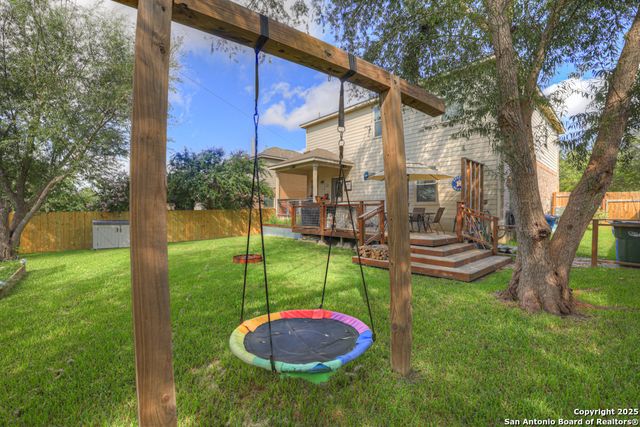 1933 Spotted Owl, New Braunfels, TX 78130