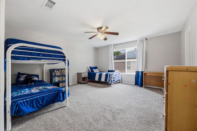 105 Vivian Drive, Waxahachie, TX 75165