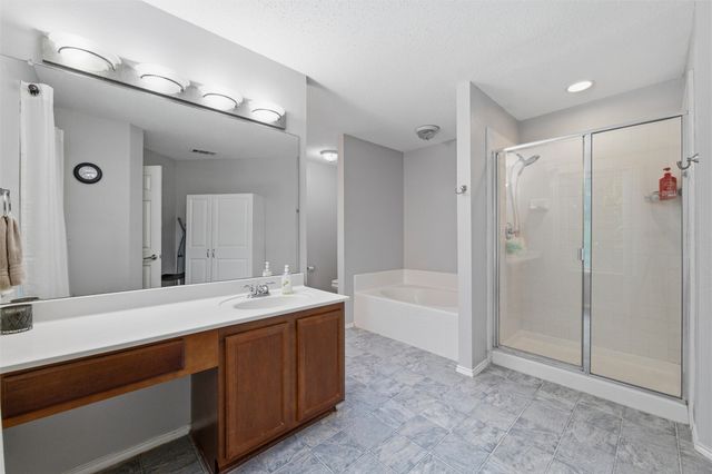 105 Vivian Drive, Waxahachie, TX 75165