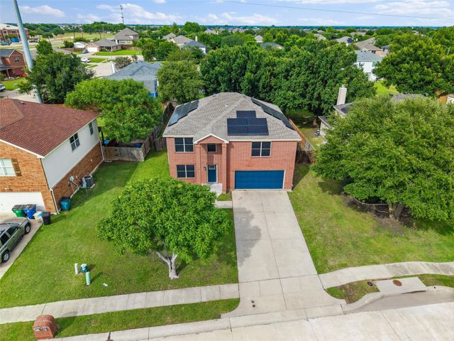 105 Vivian Drive, Waxahachie, TX 75165