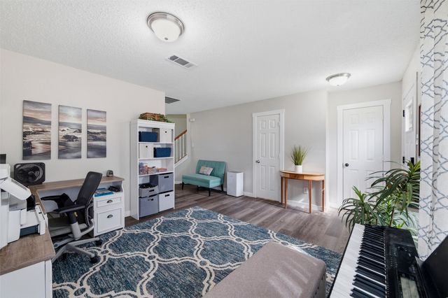 105 Vivian Drive, Waxahachie, TX 75165