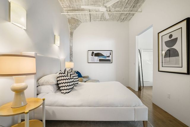 437 D St 7F, Boston, MA 02210