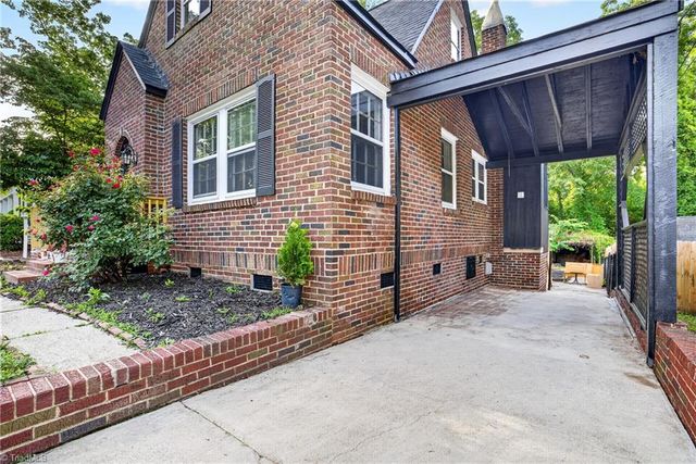 405 Spring Street, Thomasville, NC 27360