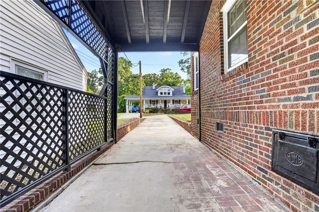405 Spring Street, Thomasville, NC 27360