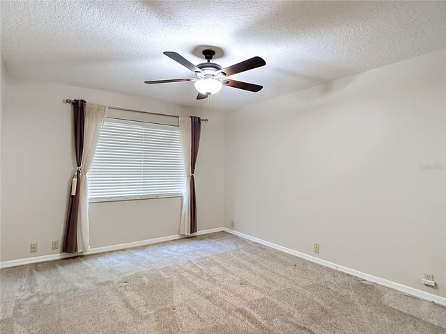 2102 LAINDALE PLACE, Valrico, FL 33596