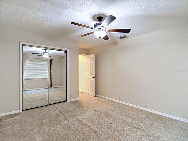 2102 LAINDALE PLACE, Valrico, FL 33596