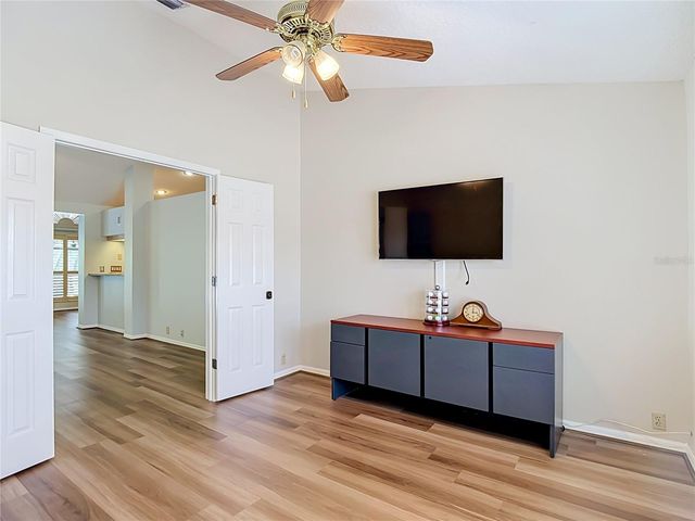 2102 LAINDALE PLACE, Valrico, FL 33596