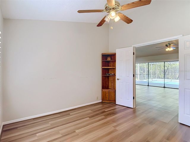 2102 LAINDALE PLACE, Valrico, FL 33596