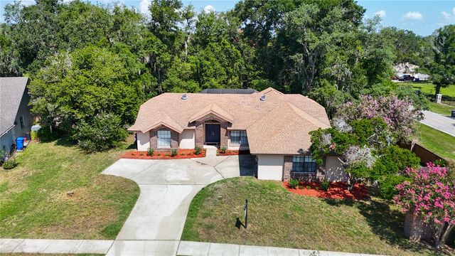 2102 LAINDALE PLACE, Valrico, FL 33596