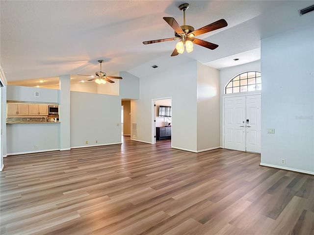 2102 LAINDALE PLACE, Valrico, FL 33596